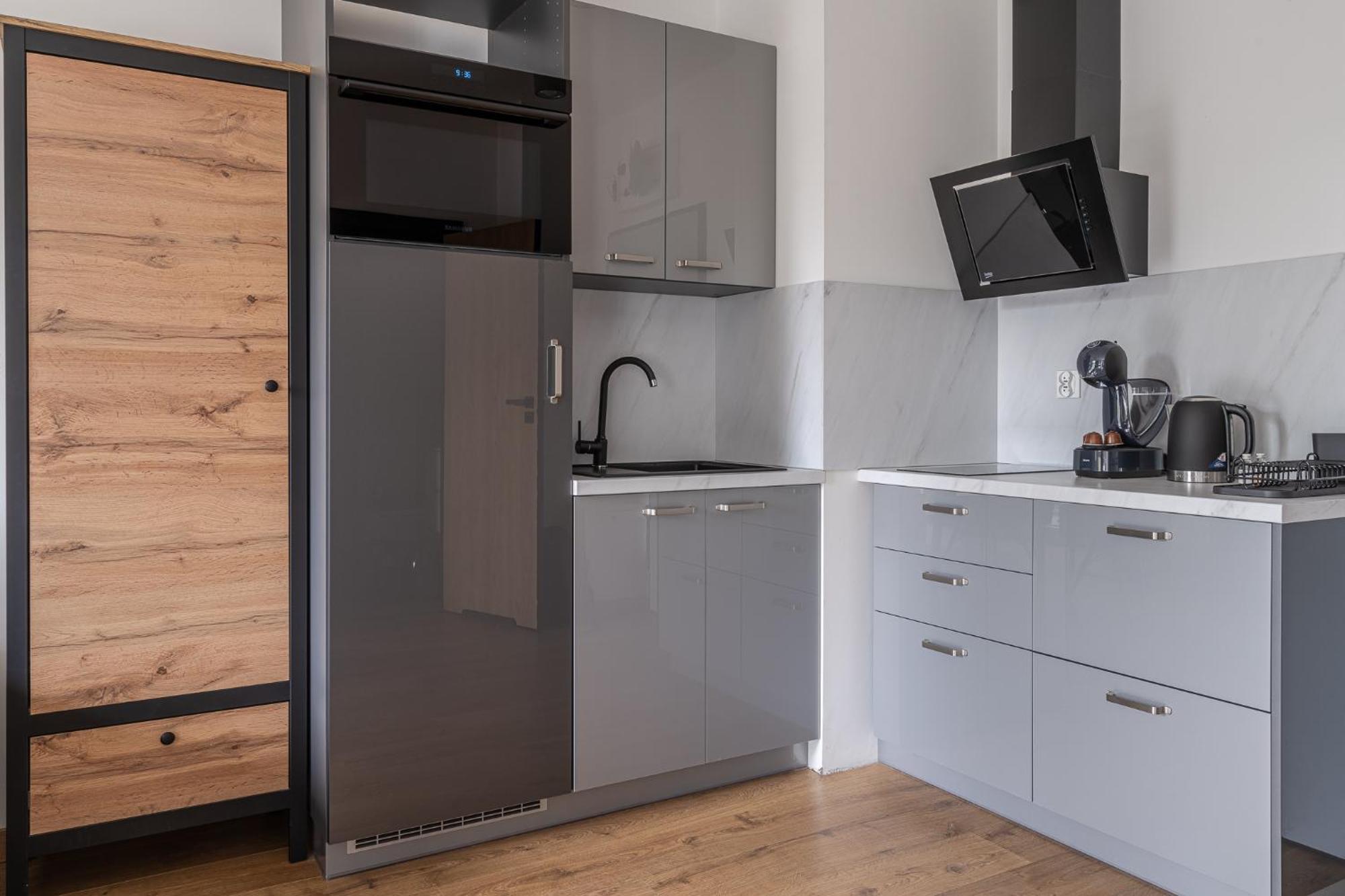 Rentplanet - Bulwar Staromiejski Vratislav Exteriér fotografie