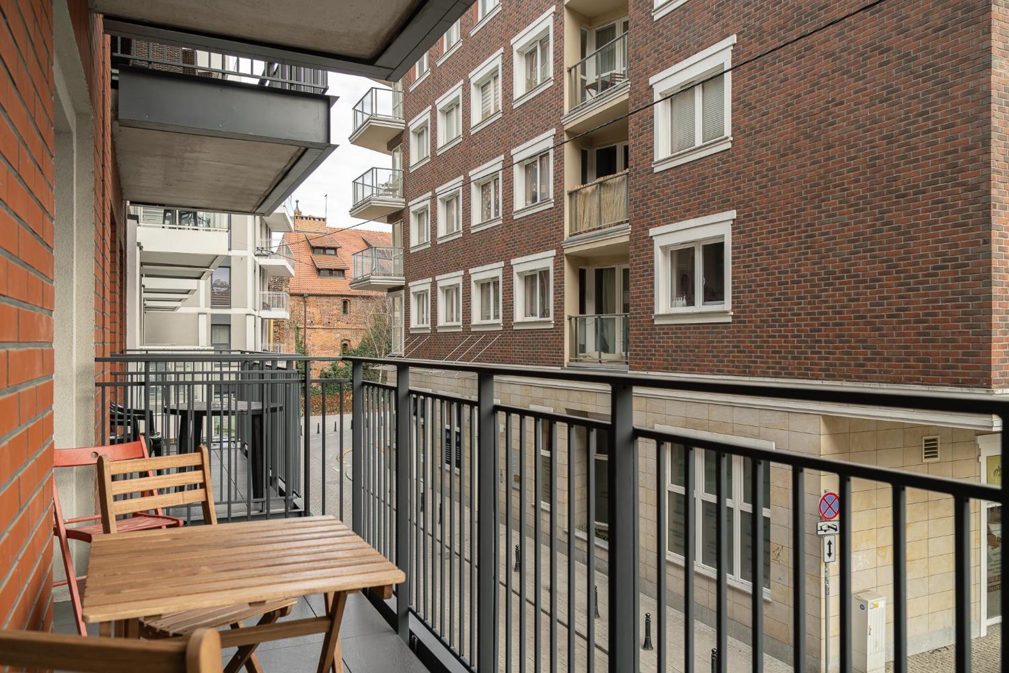 Rentplanet - Bulwar Staromiejski Vratislav Exteriér fotografie
